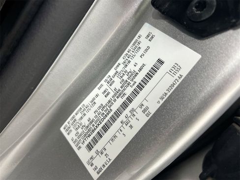 Used 2019 Ford F250 XLT w/ XLT Value Package image 27