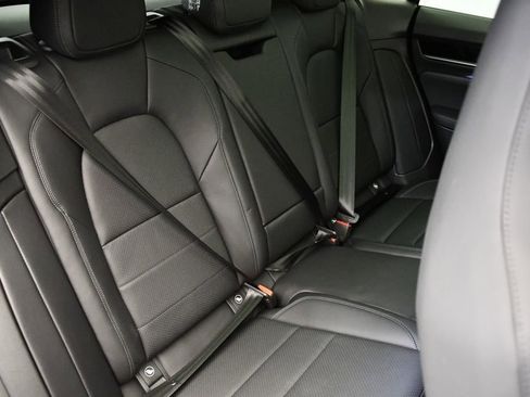 Certified 2025 Porsche Macan Electric image 52