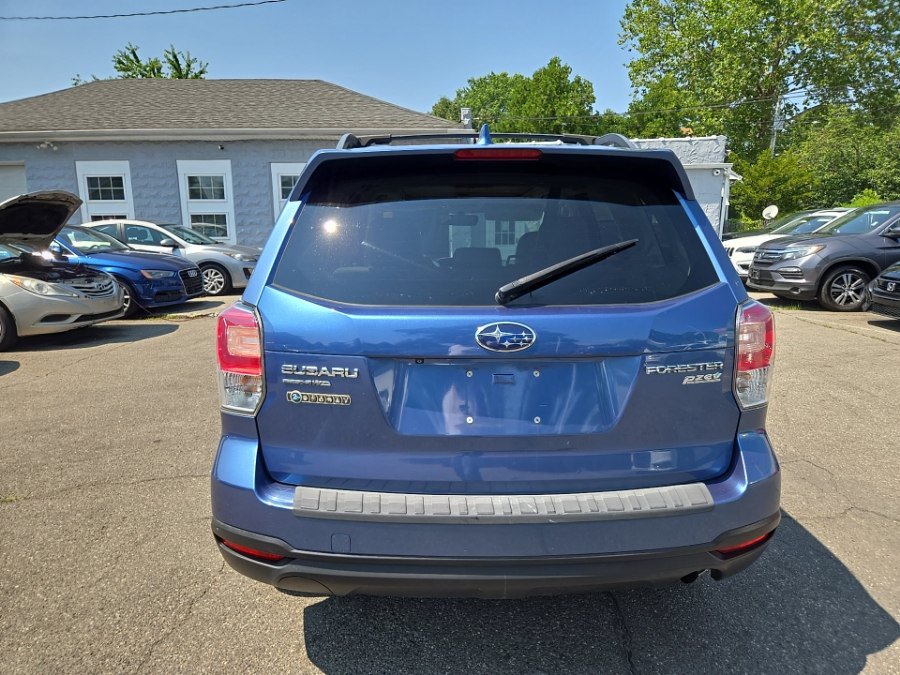 Used 2017 Subaru Forester 2.5i Limited AWD/4WD image 6