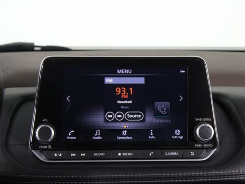 Certified 2023 Nissan Rogue SL AWD/4WD image 9