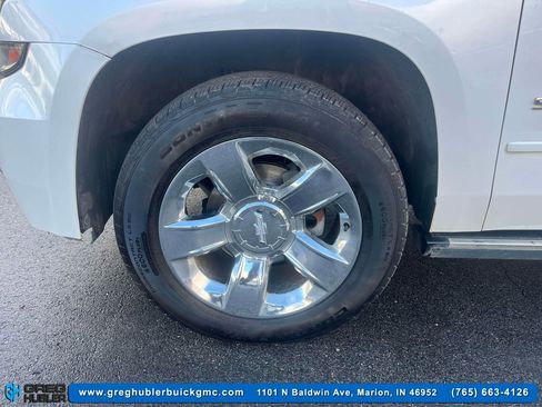 Used 2018 Chevrolet Suburban Premier image 9