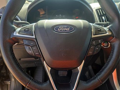 Used 2024 Ford Edge SEL image 31