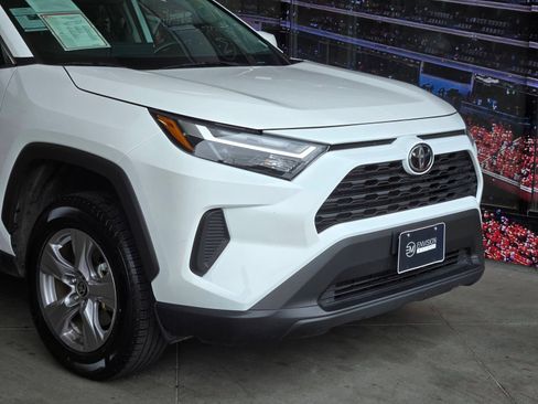 Certified 2025 Toyota RAV4 XLE AWD/4WD image 2