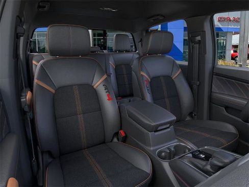 New 2026 GMC Canyon AT4 image 16