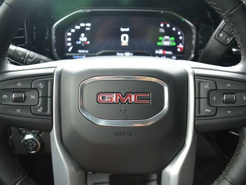 Used 2024 GMC Sierra 1500 Elevation w/ X31 Off-Road Package AWD/4WD image 11