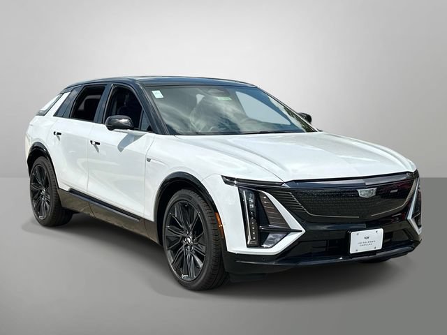 Used 2026 Cadillac Lyriq Signature Sport w/ Nappa Leather Package AWD/4WD image 13