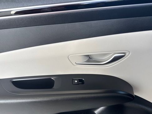 Used 2022 Hyundai Tucson SEL image 6