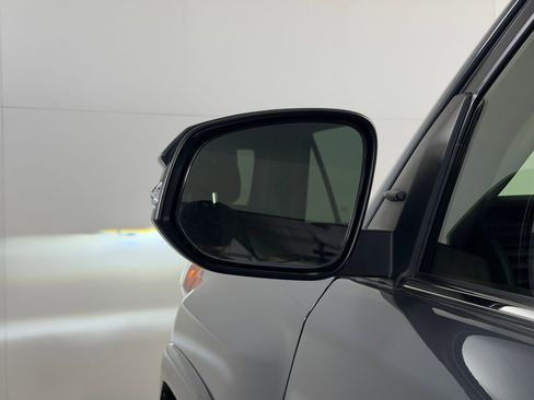 Used 2024 Toyota 4Runner Limited image 22