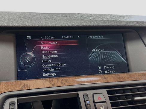 Used 2013 BMW 528i xDrive Sedan image 14