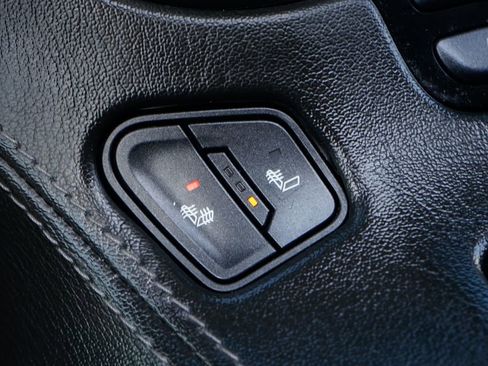 Used 2019 Chevrolet Tahoe LT w/ LT Midnight Edition RWD image 38
