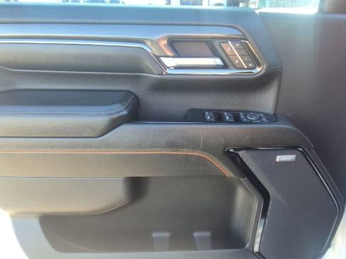 Used 2024 GMC Sierra 3500 AT4 w/ Technology Package AWD/4WD image 11