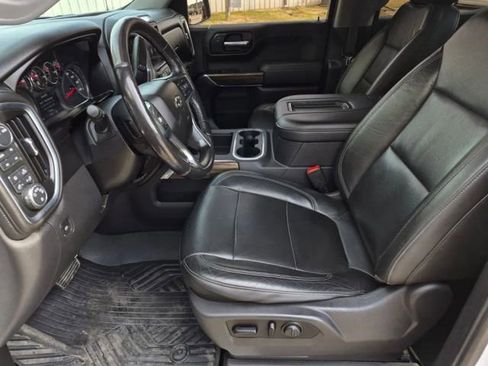 Used 2020 Chevrolet Silverado 1500 RST w/ Texas Edition image 17