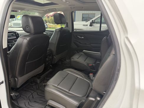 Used 2019 Chevrolet Traverse Premier w/ LPO, Floor Liner Package AWD/4WD image 13