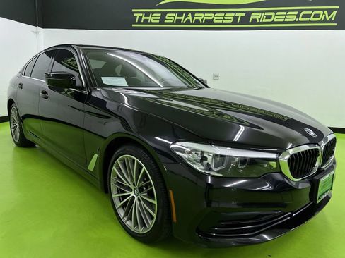 Used 2019 BMW 530e w/ Convenience Package RWD image 2