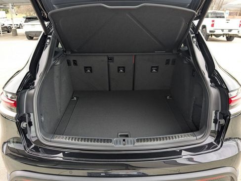 New 2026 Porsche Macan S AWD/4WD image 23