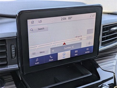 Used 2023 Ford Explorer Limited image 22