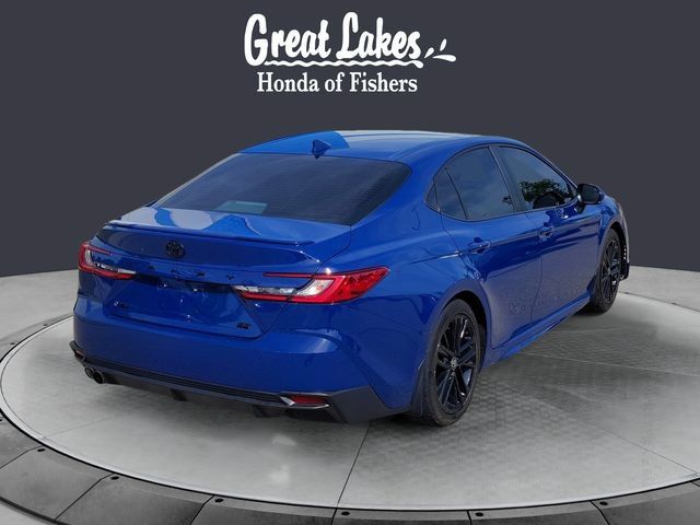 Used 2025 Toyota Camry SE w/ Convenience Package FWD image 5