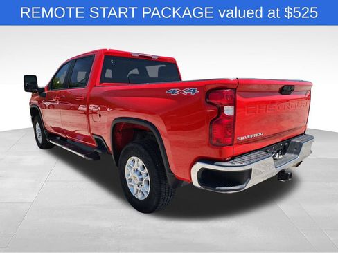 Used 2024 Chevrolet Silverado 2500 LT w/ Convenience Package AWD/4WD image 7