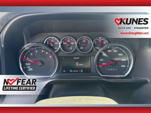 Used 2021 Chevrolet Silverado 1500 LT AWD/4WD image 29