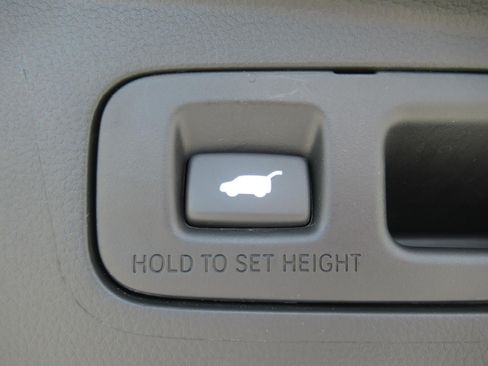 Used 2024 Honda CR-V EX-L image 38
