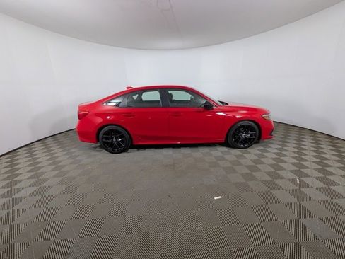 Used 2023 Honda Civic Sport image 4