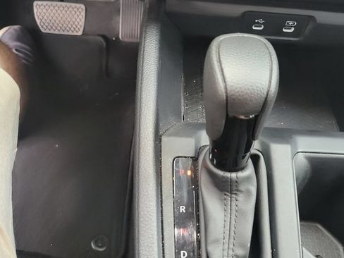 Used 2025 Honda Accord SE image 6