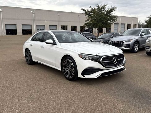 Used 2026 Mercedes-Benz E 350 Sedan image 8