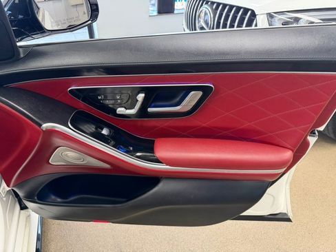 Used 2022 Mercedes-Benz S 580 S 580 4MATIC Sedan image 36