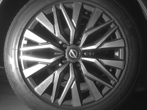 Used 2025 Nissan Altima 2.5 SV image 15