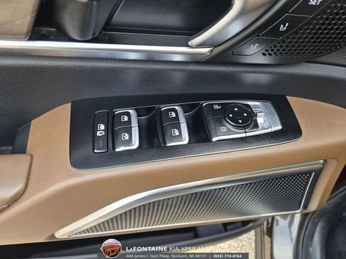 Used 2020 Kia Telluride SX w/ SX Prestige Package AWD/4WD image 16
