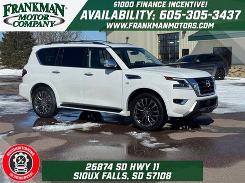 Used 2021 Nissan Armada Platinum w/ Captain's Chairs Package image 1