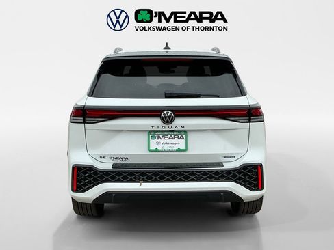 New 2026 Volkswagen Tiguan SE R-Line AWD/4WD image 4