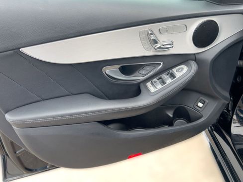 Used 2019 Mercedes-Benz C 300 Sedan image 13
