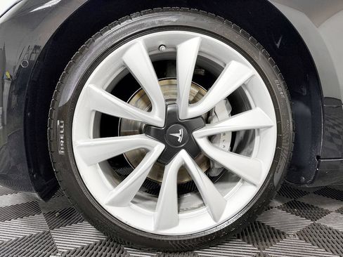 Used 2018 Tesla Model 3 Long Range RWD image 20