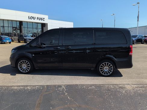 Used 2021 Mercedes-Benz Metris Passenger image 4