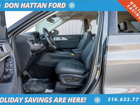 New 2026 Ford Explorer Active w/ Active Comfort Package image 5