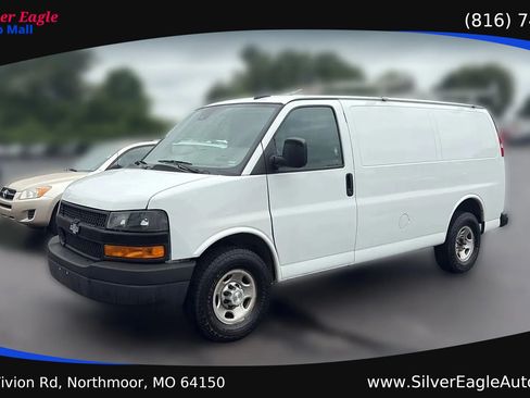 Used 2020 Chevrolet Express 2500 w/ Safety Package RWD image 1