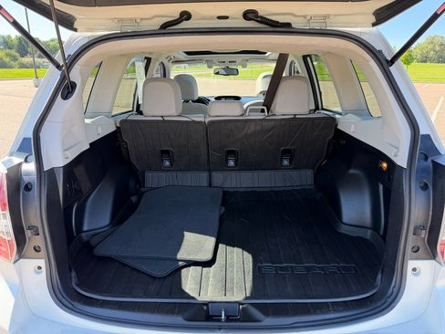 Used 2015 Subaru Forester 2.5i Limited AWD/4WD image 19