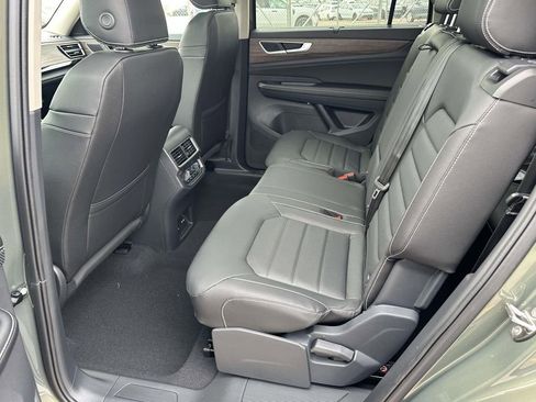 New 2026 Volkswagen Atlas SEL AWD/4WD image 9