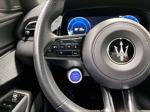 Used 2024 Maserati Grecale GT AWD/4WD image 11