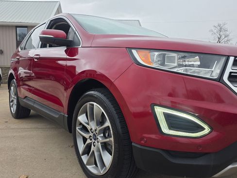 Used 2018 Ford Edge Titanium w/ Equipment Group 302A image 28