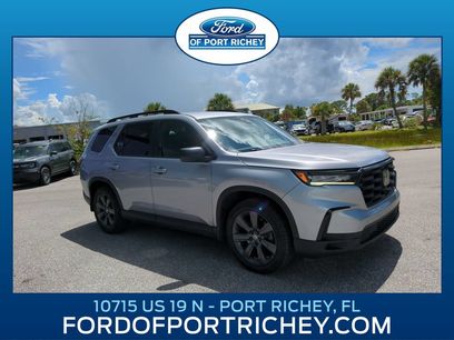 Used 2025 Honda Pilot Sport