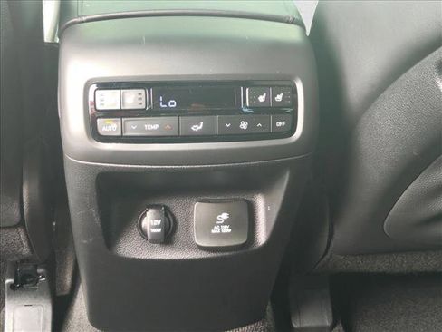 Used 2022 Hyundai Palisade Calligraphy w/ Cargo Package FWD image 16