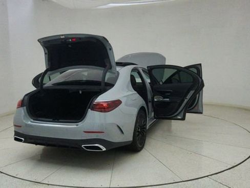 Used 2024 Mercedes-Benz E 350 4MATIC Sedan image 72