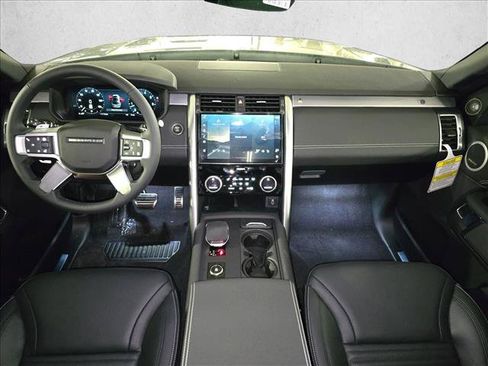 New 2026 Land Rover Discovery Limited Edition AWD/4WD image 9