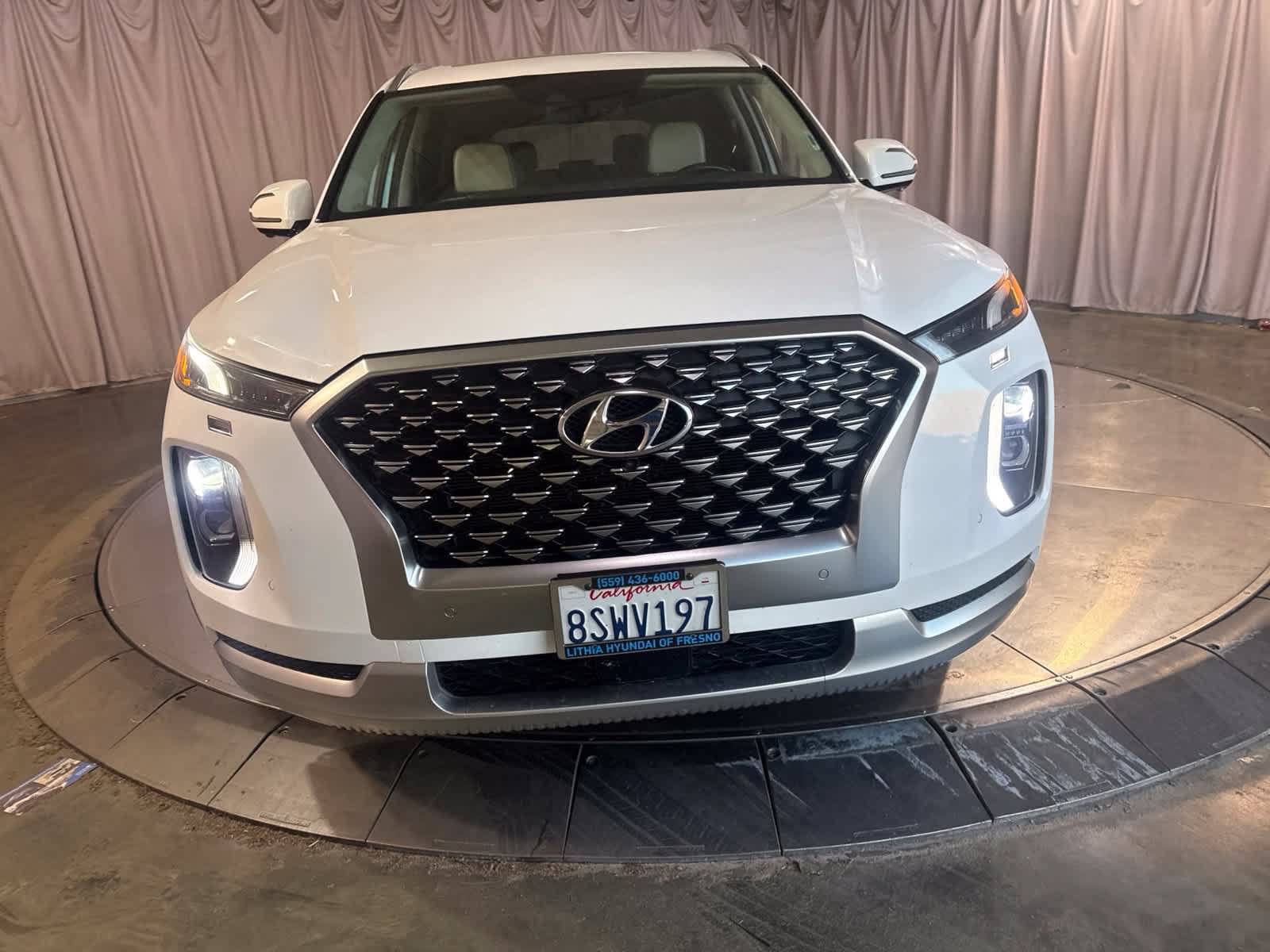Used 2021 Hyundai Palisade Calligraphy w/ Winter Package AWD/4WD image 2