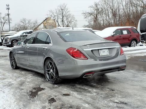 Used 2015 Mercedes-Benz S 550 4MATIC Sedan w/ Sport Package image 3