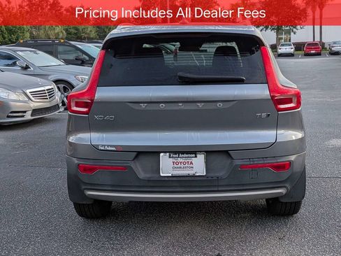 Used 2019 Volvo XC40 T5 Momentum AWD/4WD image 5