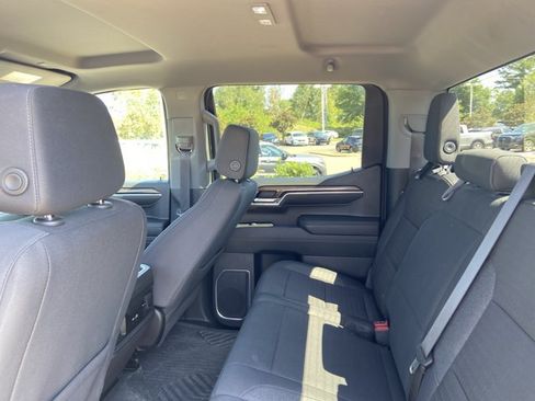 Used 2023 Chevrolet Silverado 1500 LT Trail Boss w/ Protection Package AWD/4WD image 17