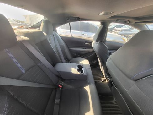 Used 2020 Toyota Corolla SE w/ SE Premium Package FWD image 9